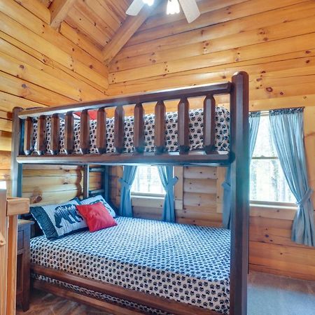 Lovely Gatlinburg Cabin With Private Hot Tub! Экстерьер фото