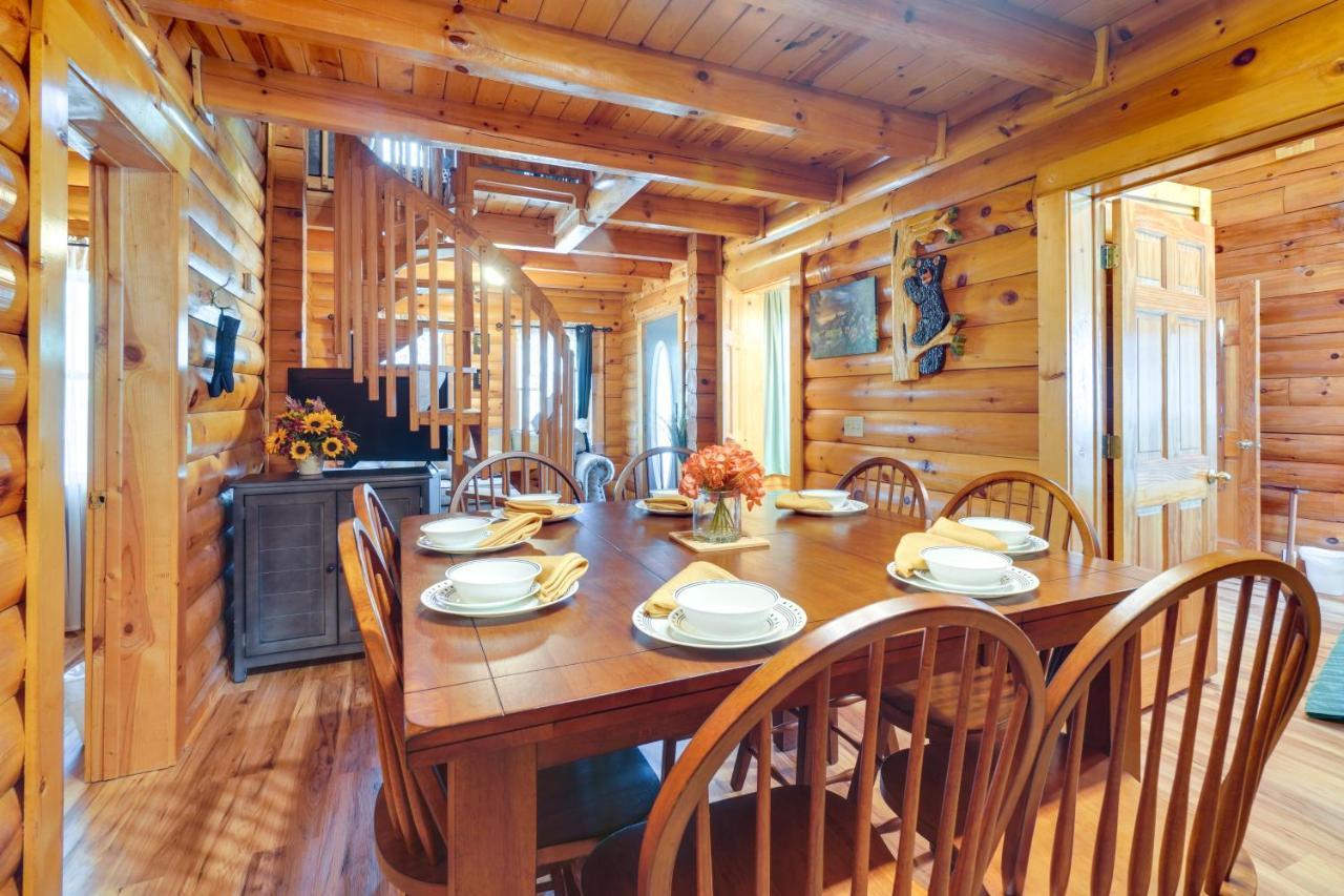 Lovely Gatlinburg Cabin With Private Hot Tub! Экстерьер фото